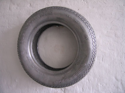 lucasa-lenglet_tool-tyre_2006_front